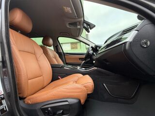 BMW 530 D Touring Sportpakett EU6 3.0 R6 TDI 190kW