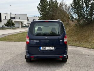 Ford Tourneo Courier 1.0 74кВ