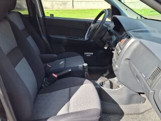 Hyundai Getz 1.4 R4 71kW