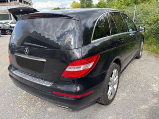 Mercedes-Benz R 300 Facelift Sport Package G-Tronic 3.0 V6 CDI OM642 140kW