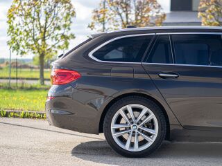 BMW 530 xDrive LuxuryLine 3.0 195kW