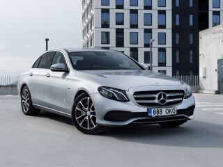 Mercedes-Benz E 350 e OVC-HEV Avantgarde 2.0 R4 155 kW/45 kW 200kW