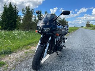 Yamaha FZS 600 R4 49kW