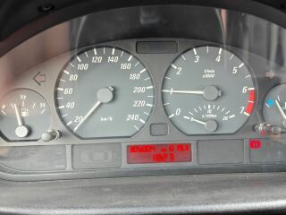 BMW 325 2.5 Turbo 282kW
