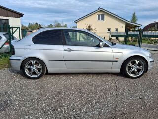 BMW 318 2.0 105kW