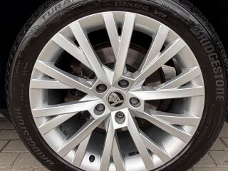 Skoda Superb 2.0 140kW