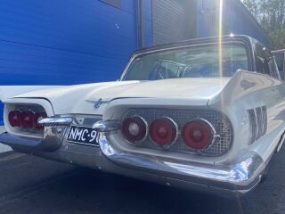 Ford Thunderbird V8 Coupe 7.1 V8