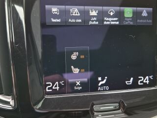 Volvo XC60 R-DESIGN 2.0 145kW