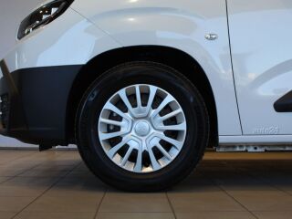 Toyota ProAce City Compact Single side door Professional  62kW
