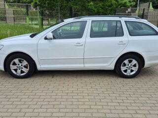 Skoda Octavia 4X4 Ambiente ATM 2.0 TDI 103кВ