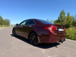 Honda Accord 2.0 115kW
