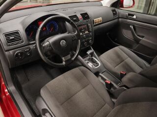 Volkswagen Golf Facelift 1.9 77kW