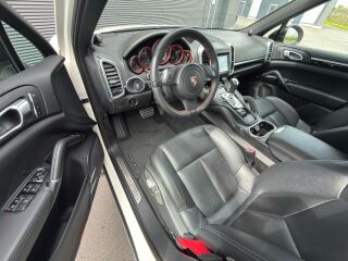 Porsche Cayenne S 4.8 V8 296kW