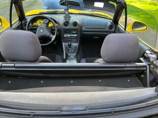 Mazda MX-5 1.6 81kW