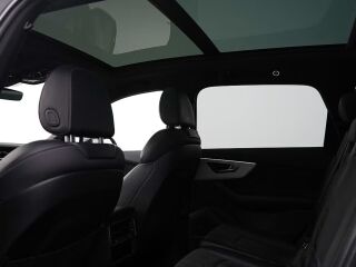 Audi Q7 S-Line 3.0 210кВ