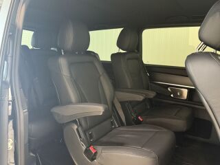 Mercedes-Benz V 300 Facelift Avantgarde 4Matic AMG Line 2.0 R4 174kW