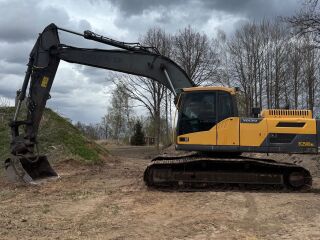 Volvo EC250DL 152kW