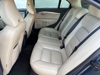 Volvo S80 Summum 2.4 D5 136кВ
