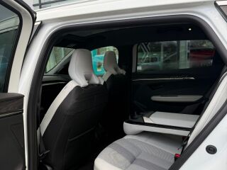 Renault Scenic E-Tech electric iconic 220 long range 55kW