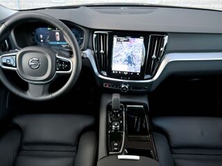 Volvo V60 AWD T6 H&K ULTIMATE BRIGHT XENIUM PRO INTELLI  2.0 T6 Long Range Plug-in 293kW