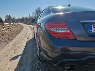 Mercedes-Benz C 220 W204 2.1 125kW