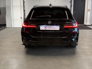 BMW 330 e Xdrive M-Sport Individual 2.0 215kW