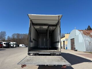 Renault T 380 4x2 EURO6 + CARRIER SUPRA 1150 U EURO 6 388kW