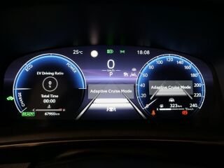 Toyota Corolla Active Plus 1.8 72кВ