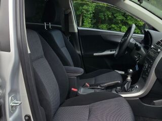 Toyota Corolla 1.6 97kW