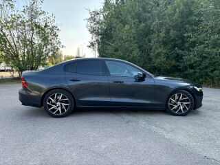 Volvo S60 R Design 2.0 184kW