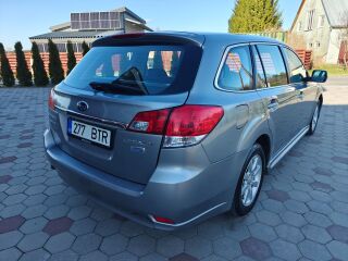 Subaru Legacy Symmetrical AWD 2.0 110kW