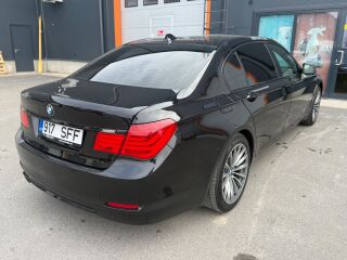 BMW 730 LD Long 3.0 R6 d 180kW