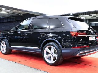 Audi Q7 quattro 3.0 50TDI MHEV 210кВ