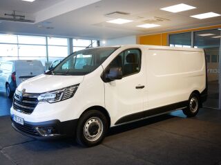 Renault Trafic E-TECH kaubik 90kW
