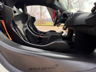 McLaren 620R 3.8 V8 456kW