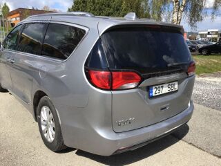 Chrysler Pacifica LUXURY TOURNG L PLUS EDITION STOW N GO EN 3.6 V6 PENTASTAR 214kW