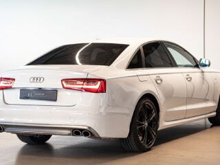 Audi S6 4.0 V8 Twin-Turbo 309kW