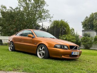Volvo C70 2.3 T5 176кВ
