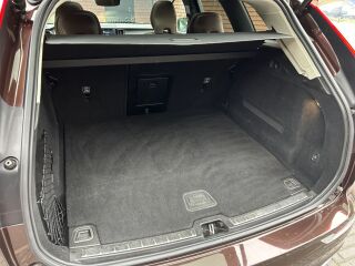 Volvo XC60 T8 Inscription AWD 2.0 288kW