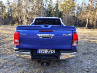 Toyota Hilux Legend 2.4 110kW