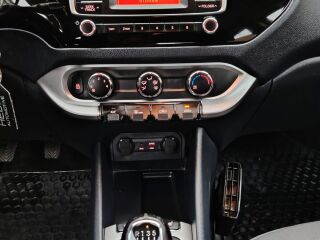 Kia Rio Facelift 1.4 r4 CRDi 16V 66kW