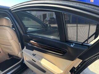 BMW 750 4.4 330kW