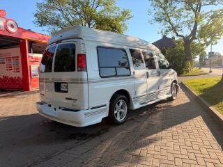 GMC Savana American road ultra 5.7 190kW
