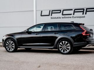 Volvo V90 Cross Country D5 AWD PRO 2.0 173kW
