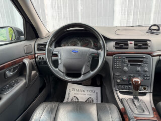 Volvo S80 Momentum 2.4 R5 D5 EURO3 120kW