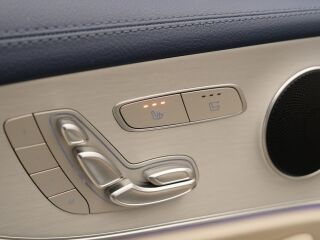 Mercedes-Benz E 200 AMG 4matic Cabrio 2.0 145kW