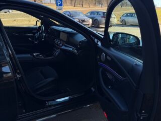 Mercedes-Benz E 220 4 Matic 2.0 143kW