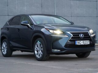 Lexus NX 300h AWD Hybrid Luxury 2.5 R4 16V 145kW