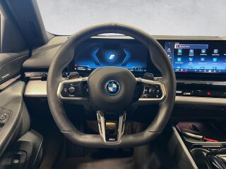 BMW 530 e xDrive Touring M-Sportpakett PRO 2.0 R4 220kW