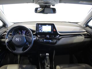 Toyota C-HR Luxury 2.0 112кВ